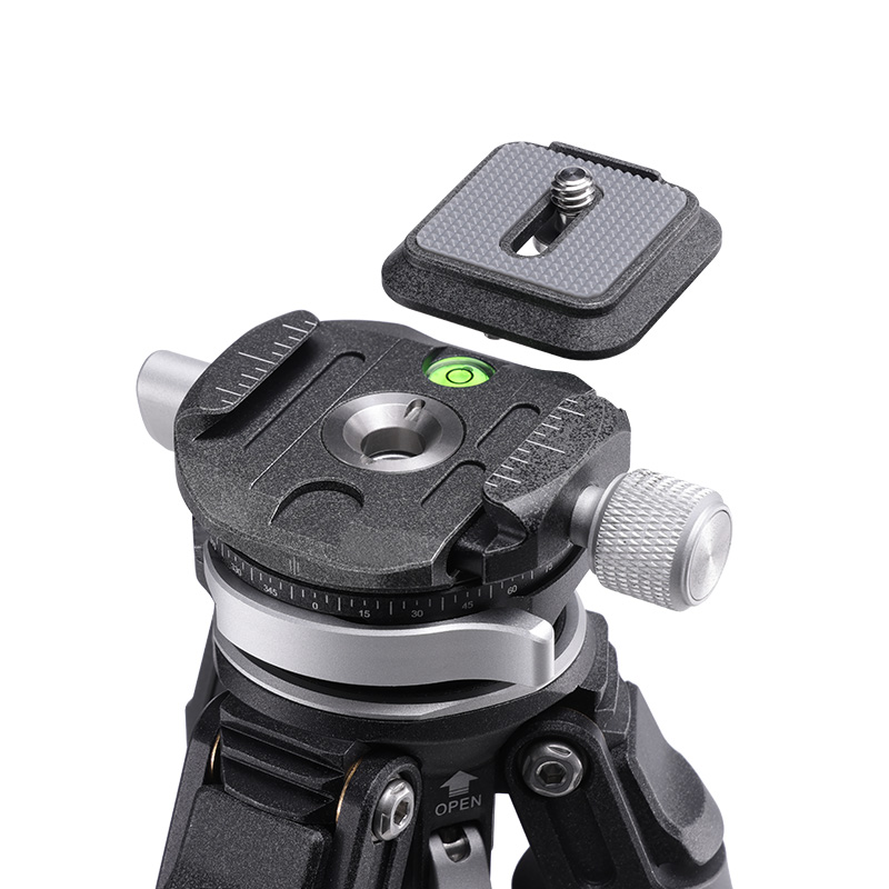 Ulanzi Zero Y Lightweight Travel Tripod 3028