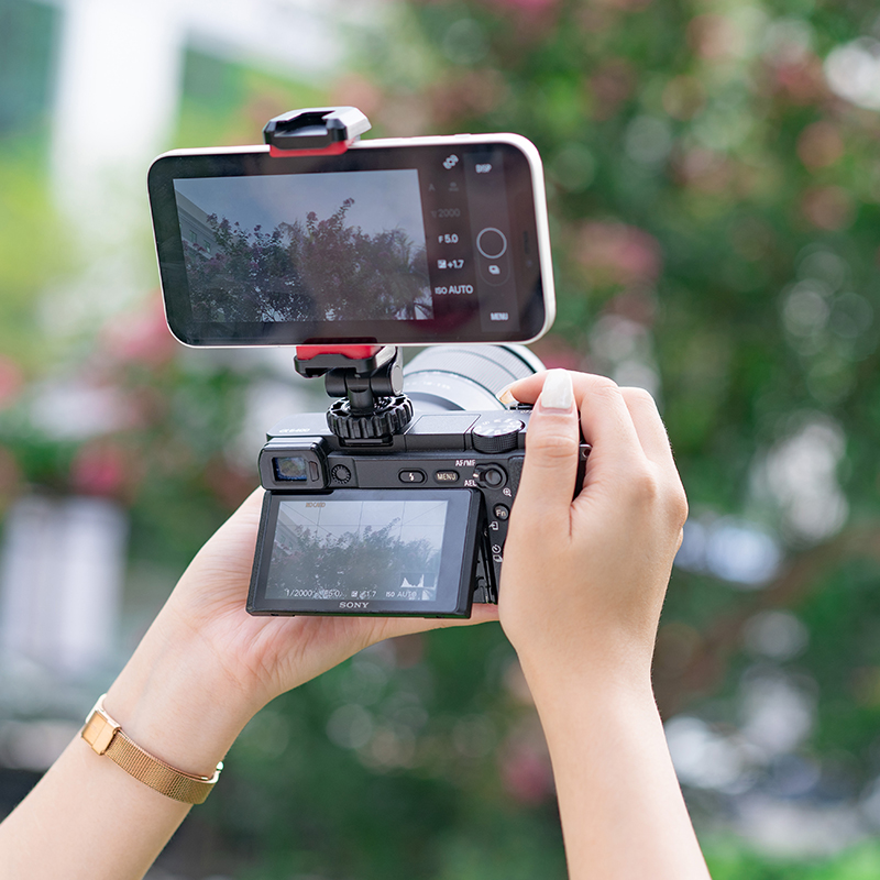 Ulanzi ST-06S Multi-function Cold Shoe Phone Holder